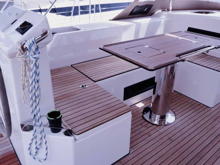 Yacht charter Palma de Mallorca - Bavaria Bavaria C50 Style on SamBoat