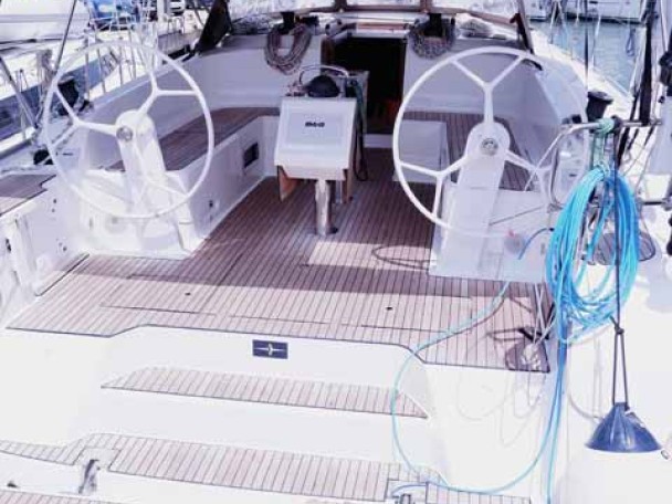 Sailboat to hire Palma de Mallorca at the best price