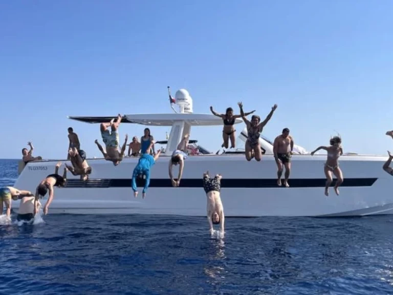 Motorboat hire in Port du Lavandou - Fjord Fjord 52 Open