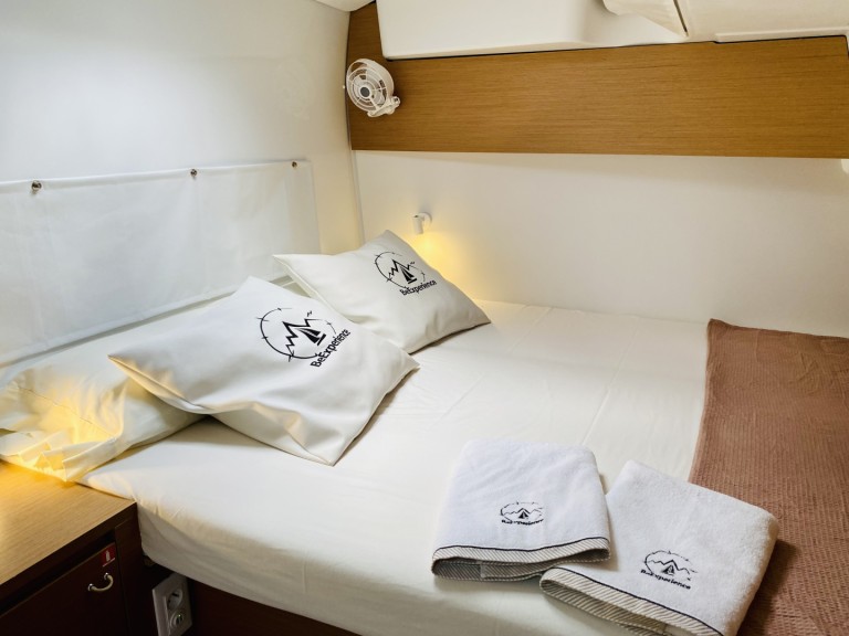Charter a Excess Excess 11 in Port d'Andratx on Samboat