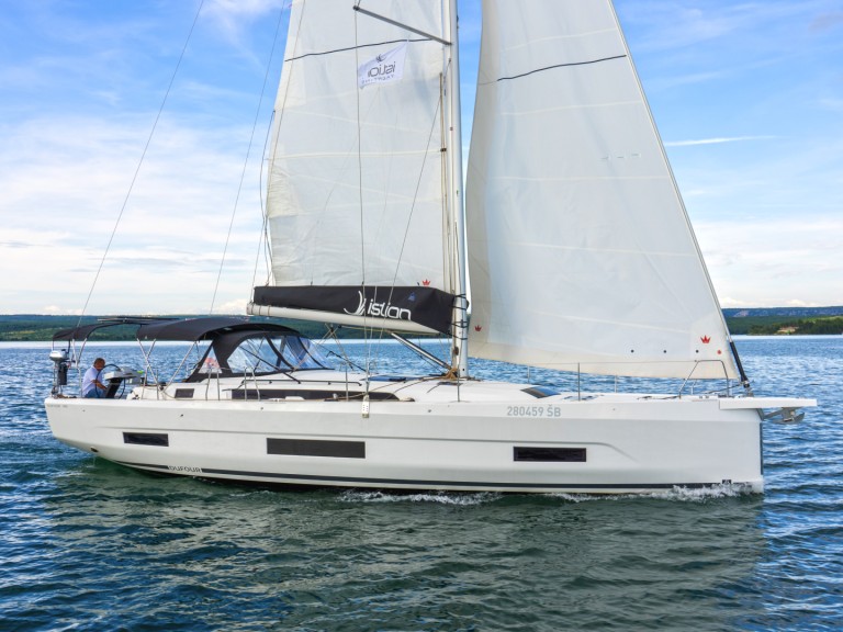 Sailboat to hire Skradin at the best price