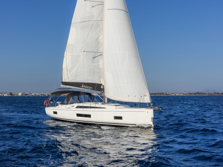 Charter a Bénéteau Oceanis 46.1 in Skradin on Samboat