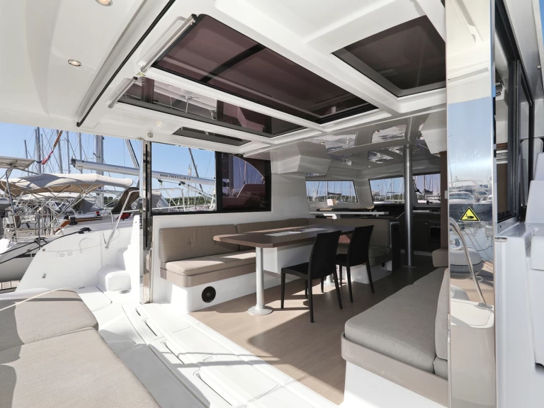 Charter a Bali Bali Catspace Voile in Šibenik on Samboat