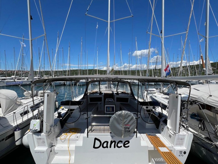 Hire Sailboat Dufour with a boat licence