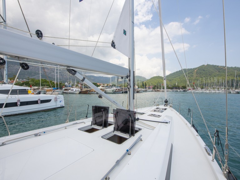 Sailboat to hire Fethiye at the best price