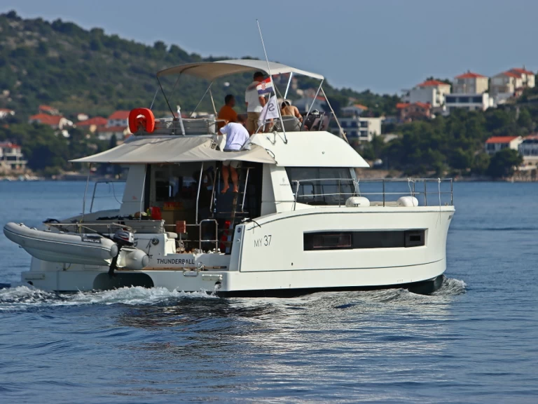 Motorboat hire in Rogoznica - Fountaine Pajot Fountaine Pajot MY 37