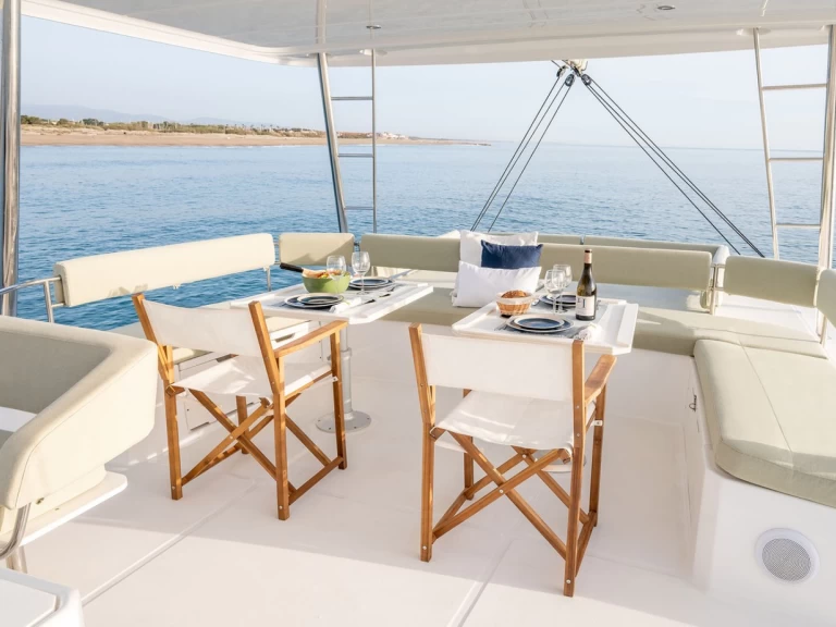 Yacht charter Alimos - Bali Bali 5.4 on SamBoat