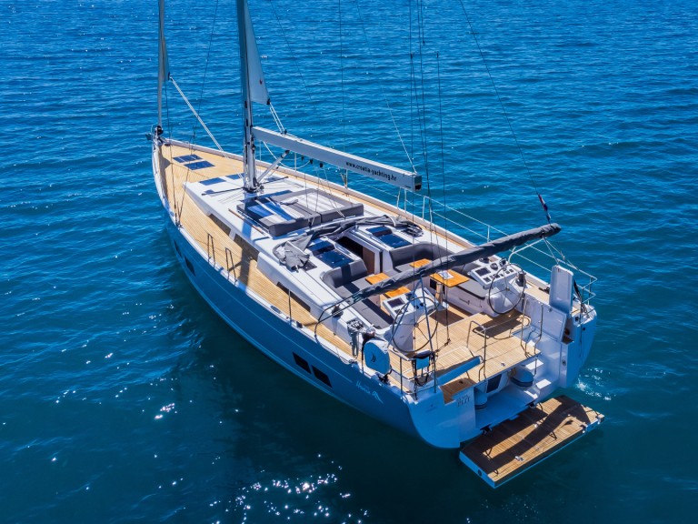 Yacht charter Kaštela - Hanse Hanse 588 on SamBoat