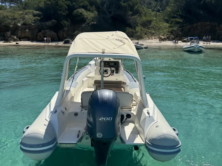 RIB hire in Hyères - Lomac Lomac 710 IN