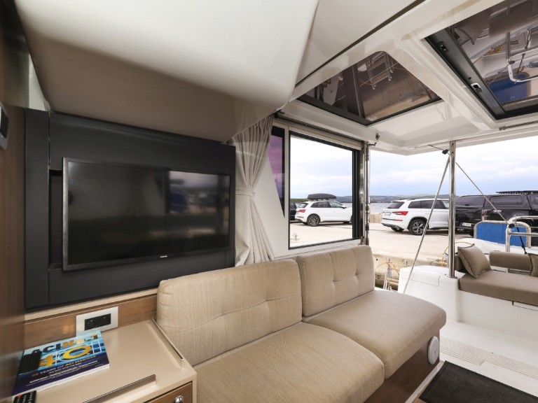 Bali Bali 4.2 charter bareboat or skippered in  Biograd na Moru