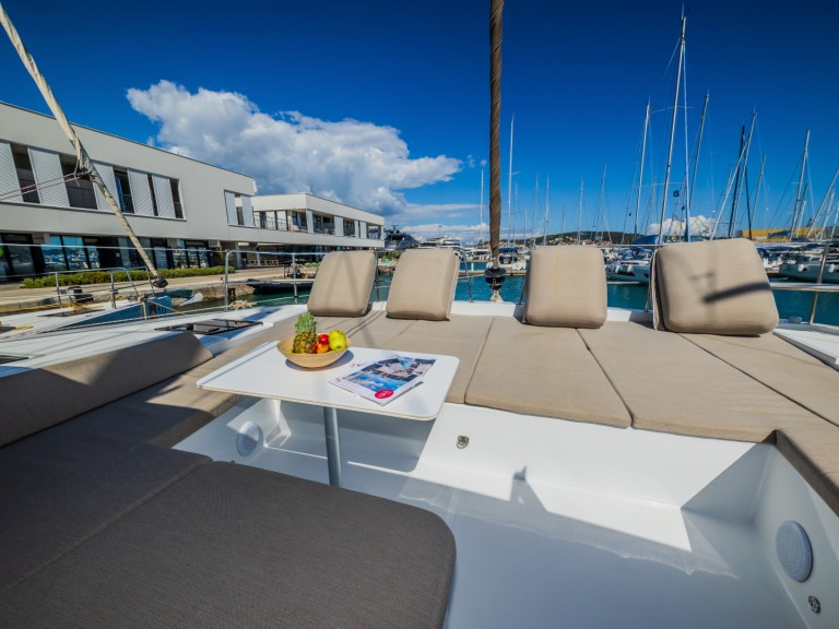 Hire a Bali Catamarans Bali 4.4 Seget Donji