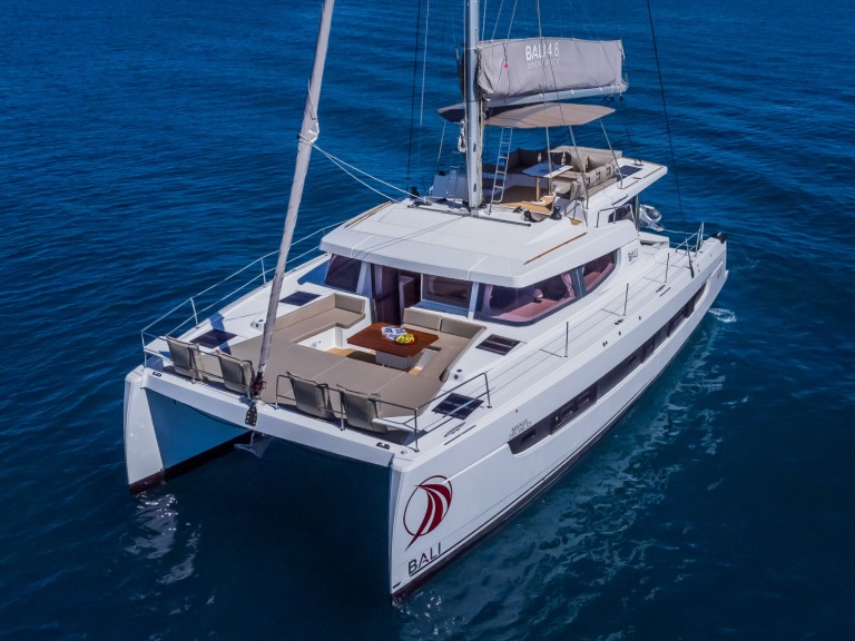 Hire Catamaran Bali with a boat licence