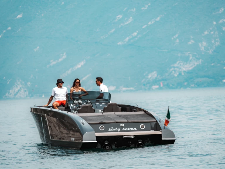 Hire Motorboat with or without skipper Frauscher Navene