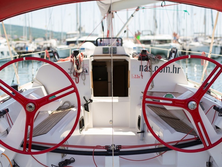 Yacht hire Punat cheap Elan 350 Performance