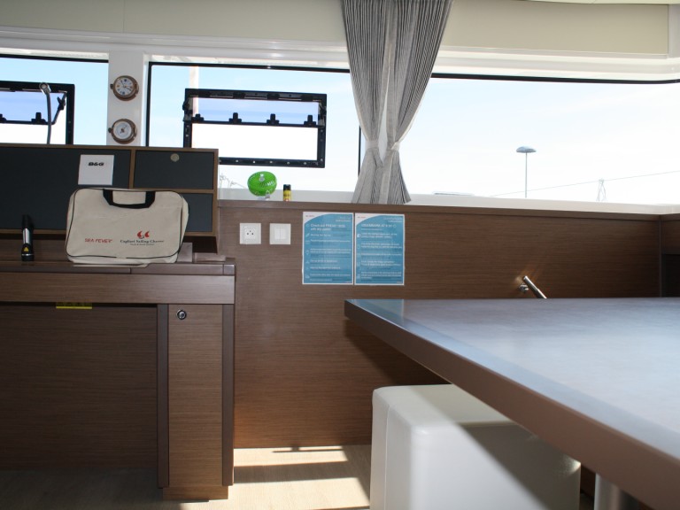 Hire Catamaran with or without skipper Lagoon Golfo Aranci