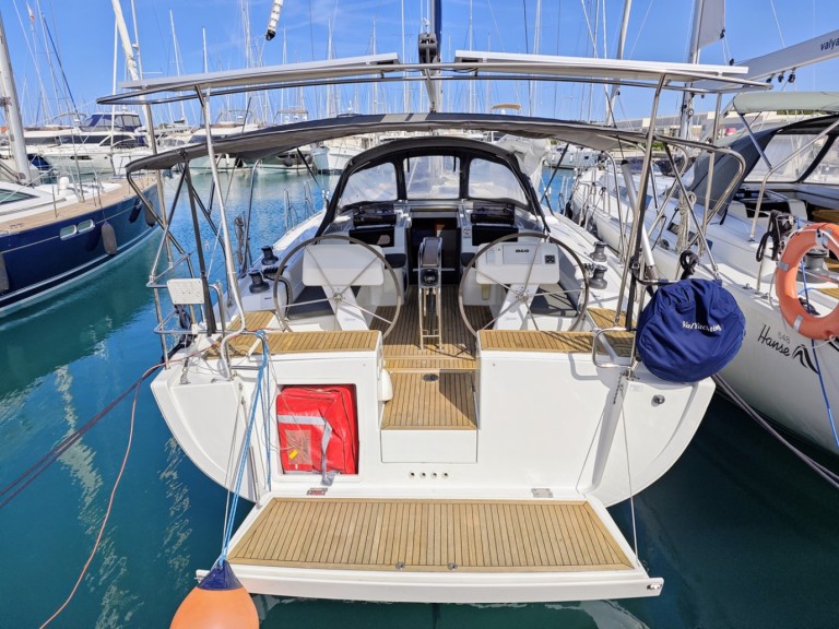 Hire a Hanse Hanse 458 Sukošan