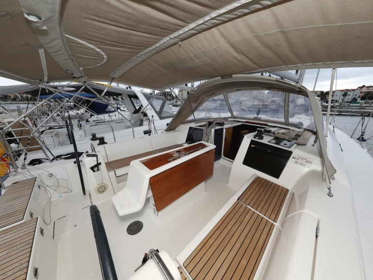 Charter a Dufour Dufour 412 Grand Large in Trogir on Samboat