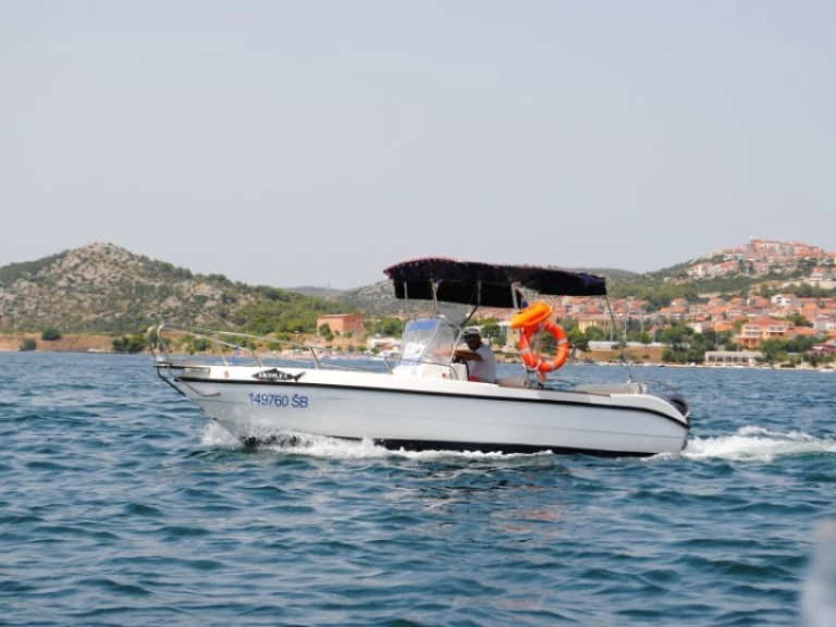 Motorboat hire in Šibenik - Gobbi Gobbi 21 Sport