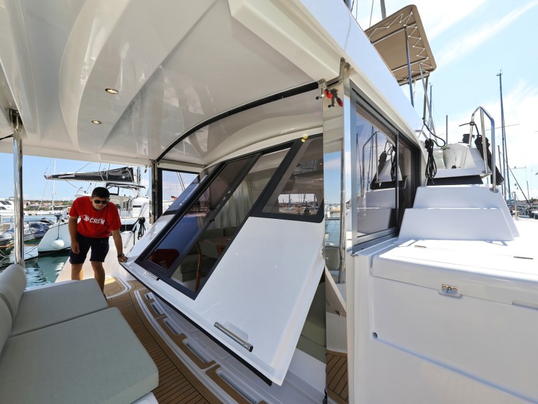 Charter a Bali Bali Catspace Voile in Biograd na Moru on Samboat