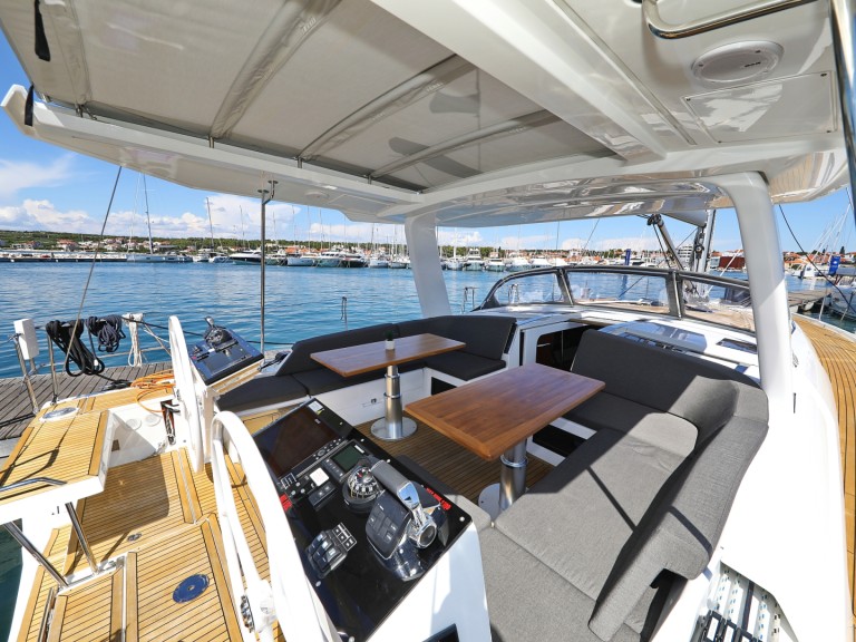 Charter a Hanse Hanse 460 in Biograd na Moru on Samboat