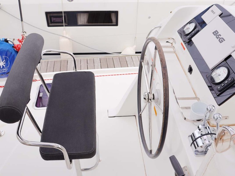 Catamaran hire in Road Town - Lagoon Lagoon 42