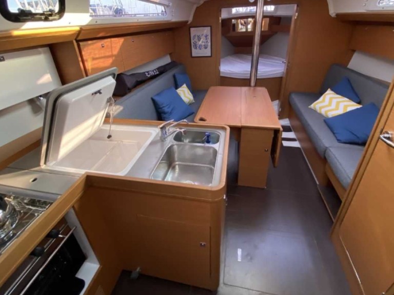 Hire Sailboat with or without skipper 74 Arzon