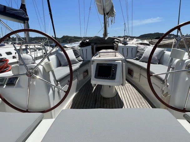 Sailboat to hire Lisbon at the best price