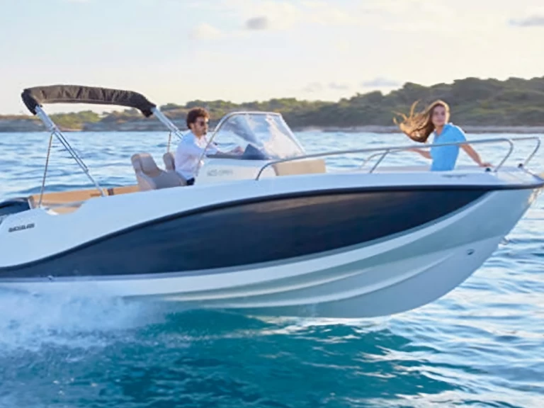 Motorboat hire in Águilas - Quicksilver Activ 675 Open