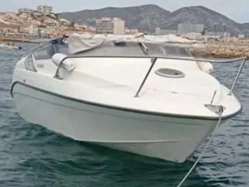 Yacht charter Marseille - Bénéteau Flyer 5 Grand Prix on SamBoat
