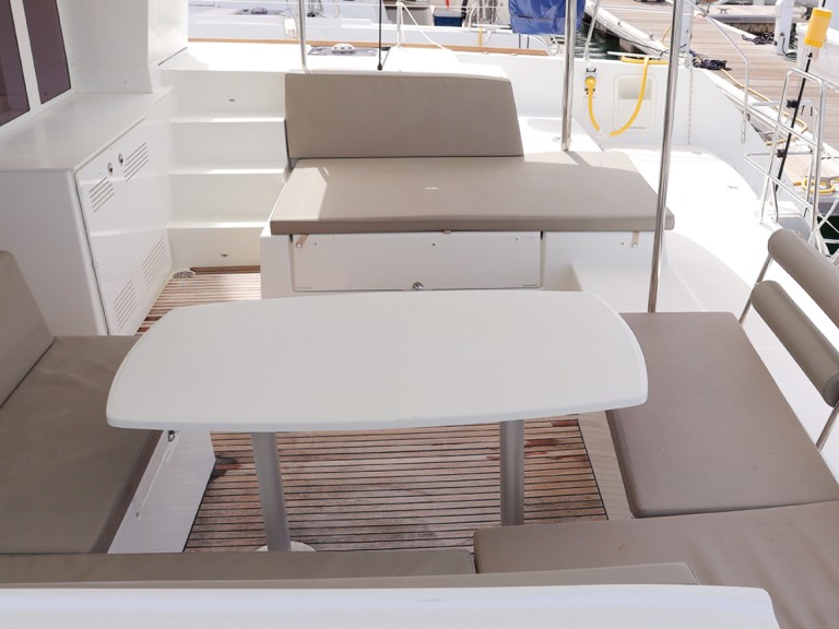 Lagoon Lagoon 450 F charter bareboat or skippered in  Road Town