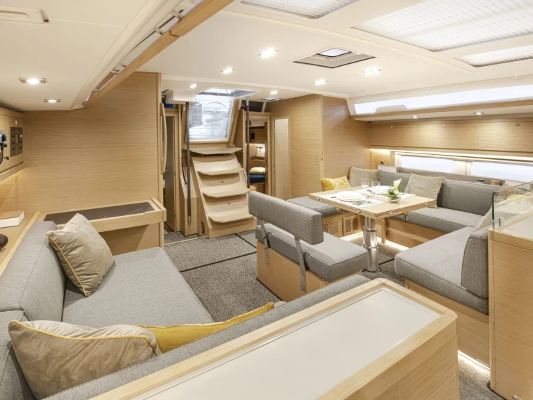 Hire Sailboat with or without skipper Dufour Furnari