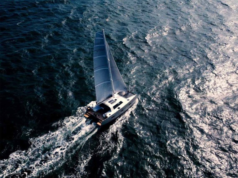 Catamaran hire in Šibenik - Vaan Yachts Vaan R4 Electric