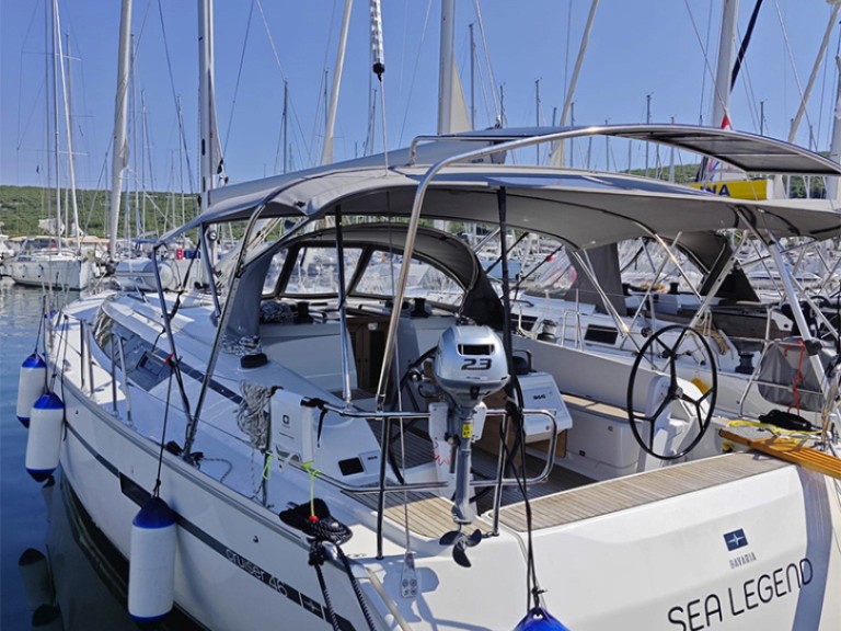 Yacht charter Punat - Bavaria Cruiser 46 on SamBoat