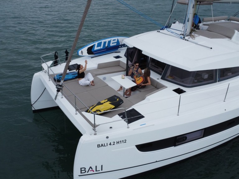 Catamaran hire in Mai Khao - Bali Bali 4.2