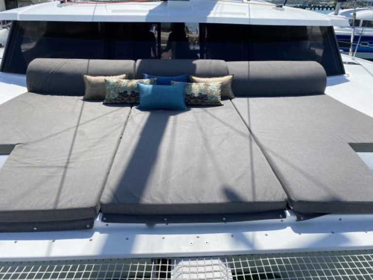 Yacht hire Mai Khao cheap Saona 47