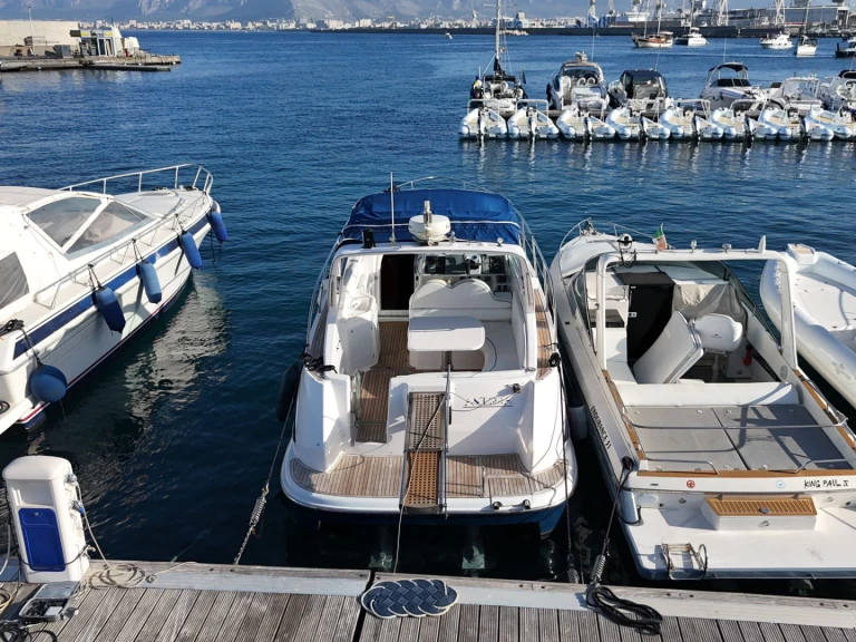 Motorboat hire in Palermo - Prinz 33 Open