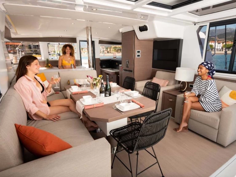 Catamaran hire in Eden Island - Bali Bali 4.2