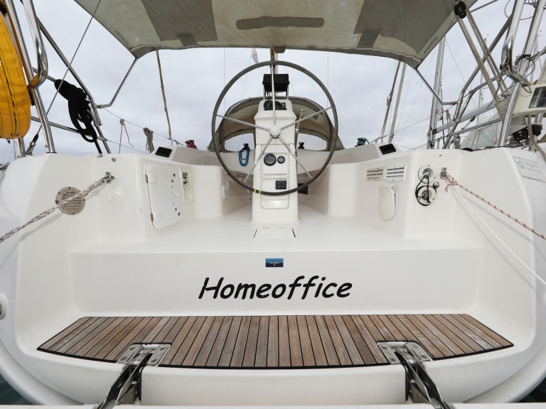 Hire Sailboat with or without skipper Bavaria Šibenik