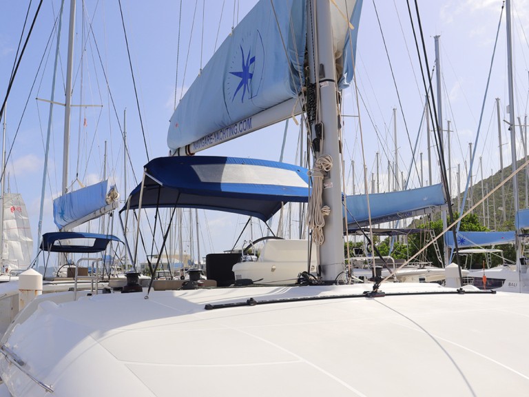 Hire a Lagoon Lagoon 50 Road Town