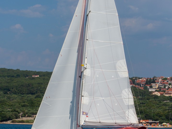 Hire Sailboat with or without skipper Elan Punat