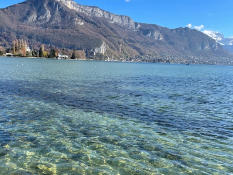 Hire Motorboat with or without skipper Allegra Boats Annecy