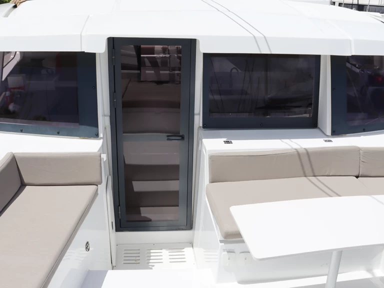 Yacht charter Road Town - Bali Bali 4.2 on SamBoat