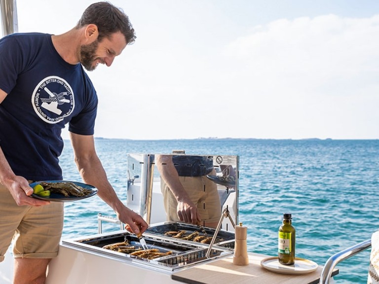 Catamaran hire in Trogir - Fountaine Pajot Aura 51