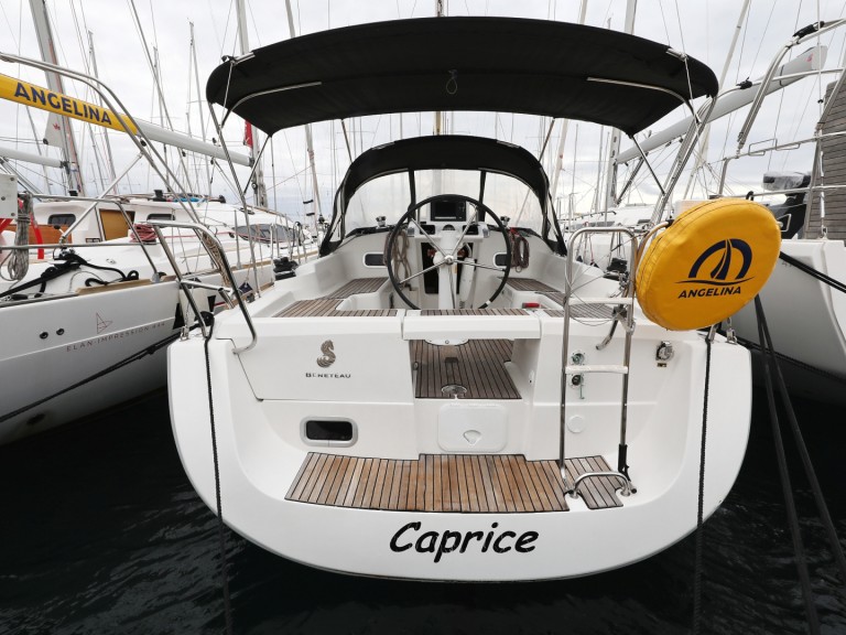 Yacht hire Šibenik cheap Oceanis 34