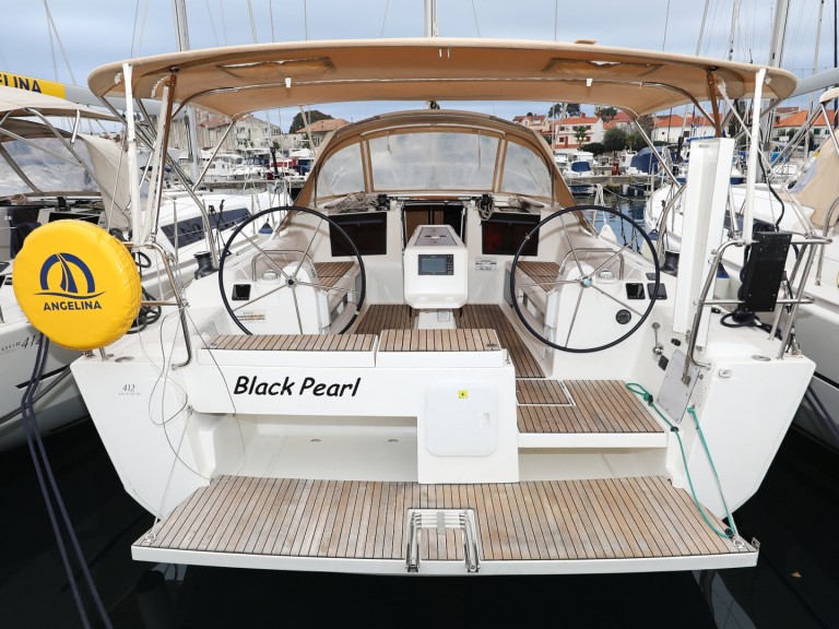 Sailboat to hire Biograd na Moru at the best price