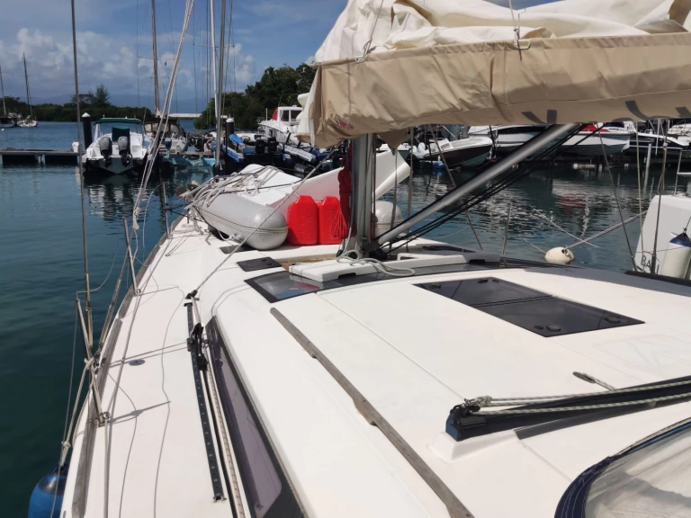 Yacht hire Anse Marcel cheap Dufour 500 Grand Large