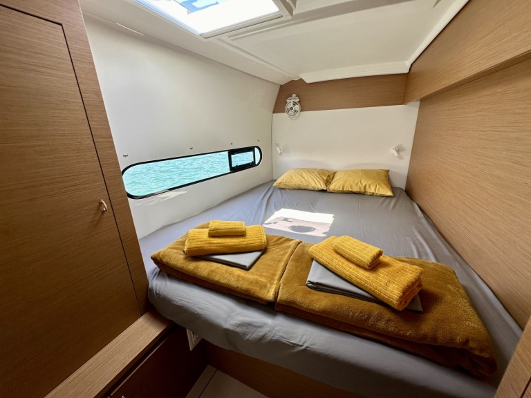 Catamaran hire in Port de Pollença - Excess Excess 11