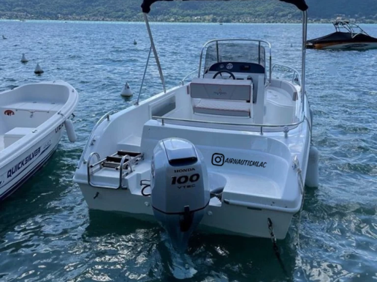 Hire Motorboat with or without skipper Allegra Boats Annecy