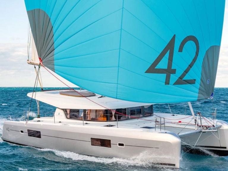 Hire a Lagoon Lagoon 42 Lefkáda