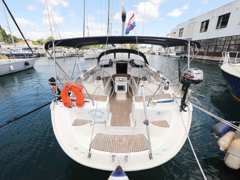 Hire a Bavaria Bavaria 50 Cruiser Zadar